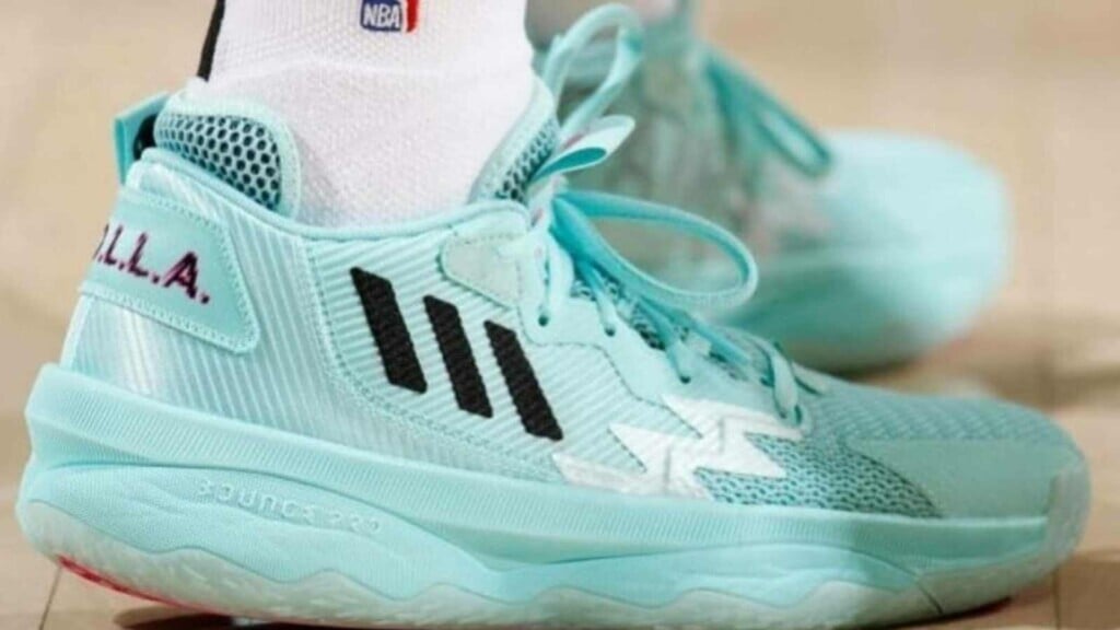 Adidas Dame 8