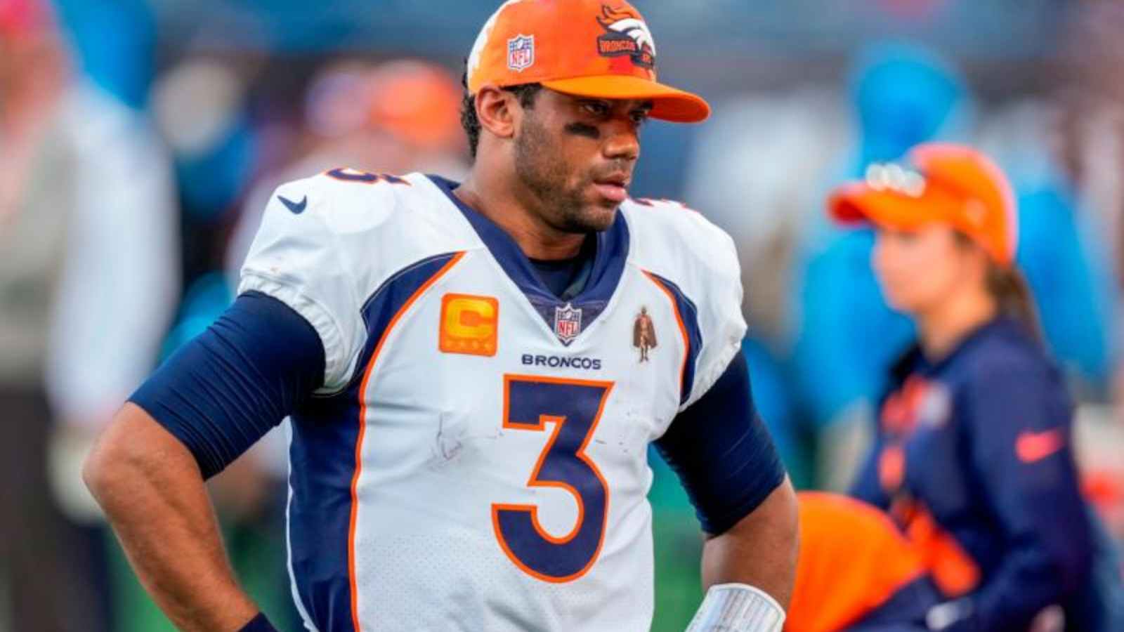 “Russell Wilson needs to apologize” – Social media REJECTS Broncos owner’s humble apology and demands responsibility from their star QB