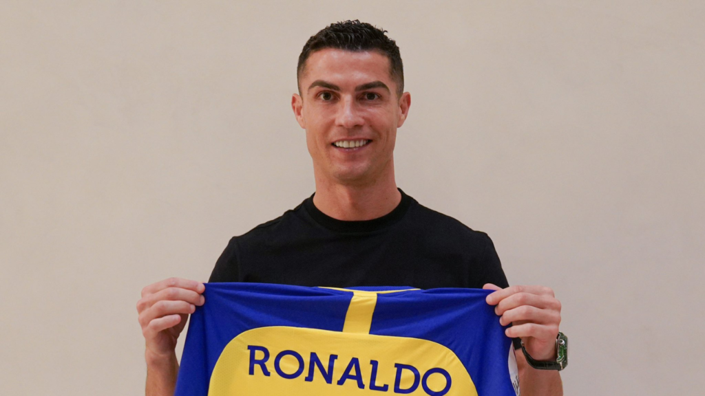 Ronaldo becomes highest-paid footballer with Al Nassr deal
