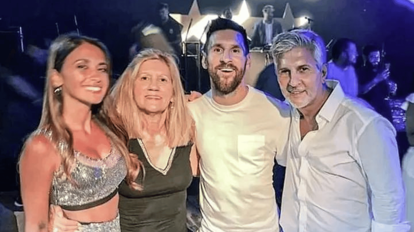 Lionel Messi spotted celebrating 2022 FIFA World Cup win with his wife ...