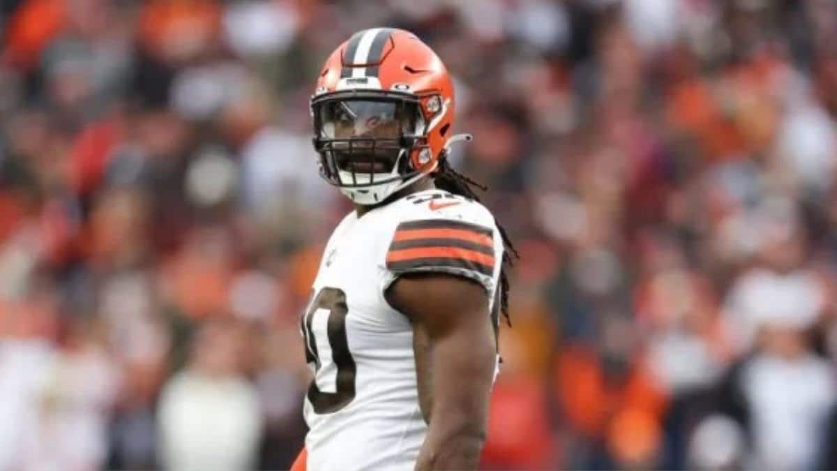 Jadeveon Clowney BLATANTLY criticizes the Browns in an interview resulting in expulsion from the team and possible exit