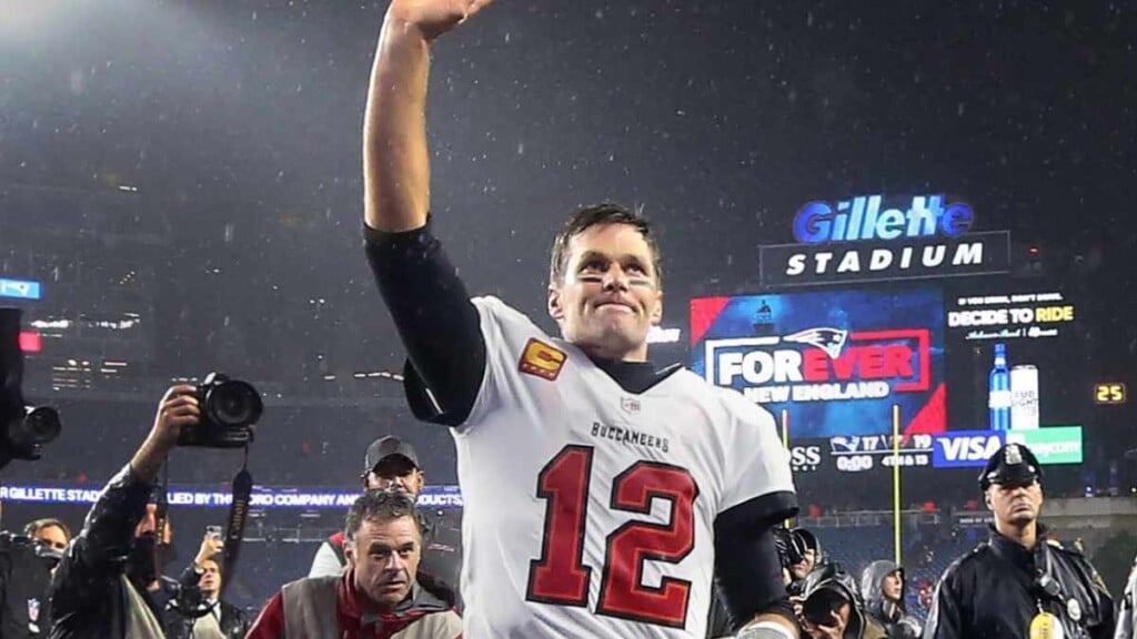 Tom Brady (Image via The Boston Globe)