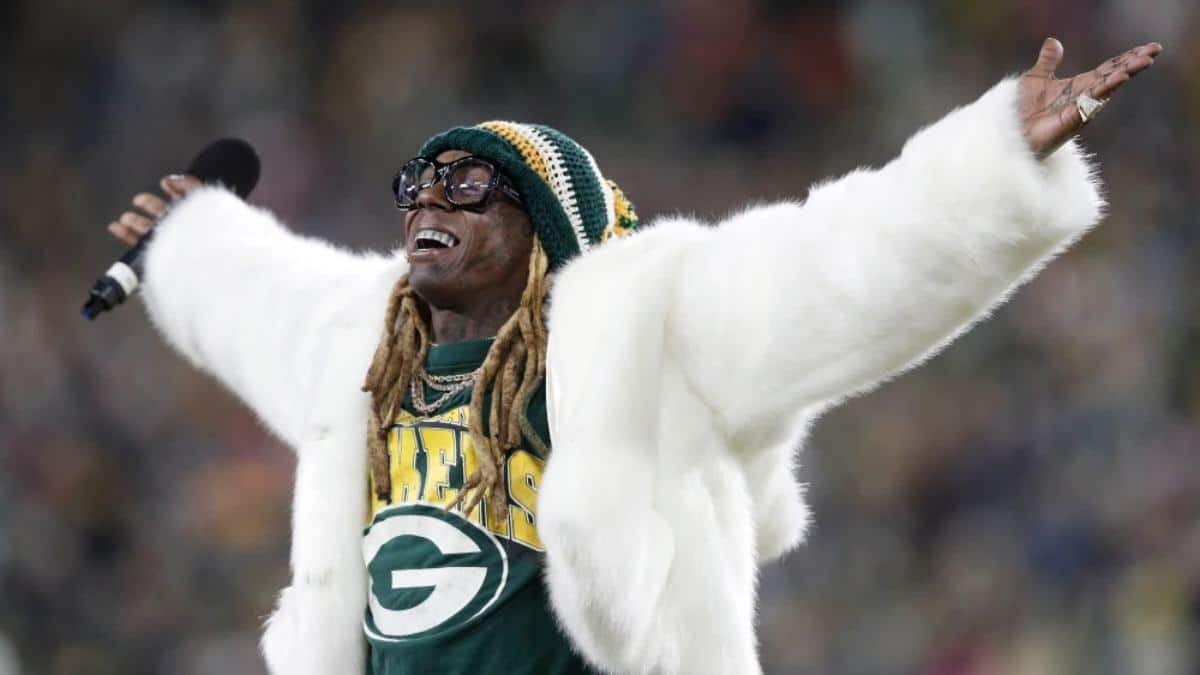 American rapper Lil Wayne refuses to ‘talk to anyone’ after HORRIFYING end to the Packers’ DREADFUL season