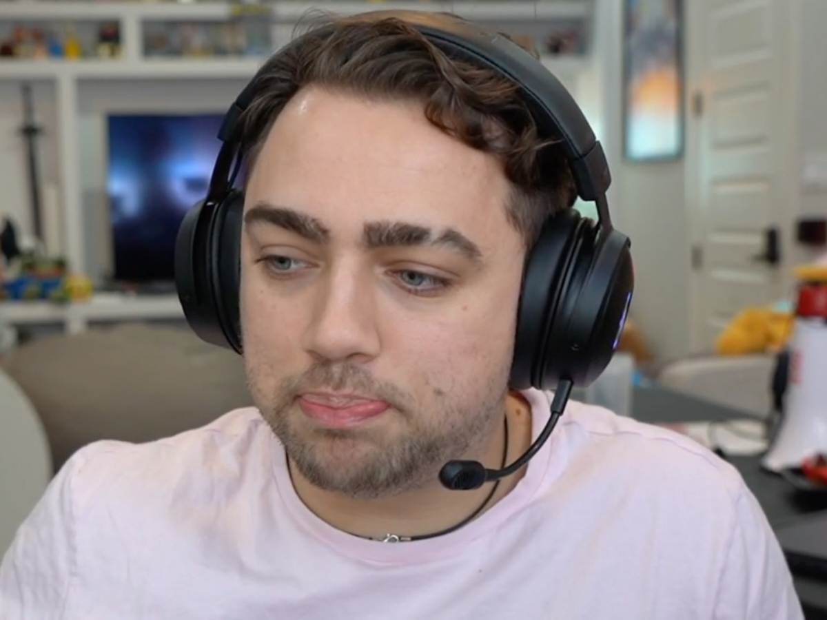 “I’m getting flamed”, Mizkif addresses ‘steroid use’ accusations on his recent livestream