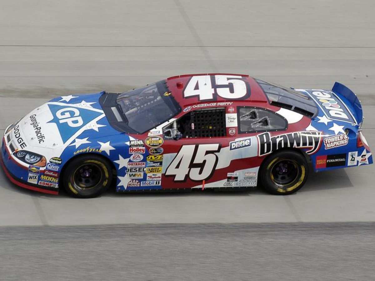 Kyle Petty's Net Worth, NASCAR Salary, Endorsements and Wife