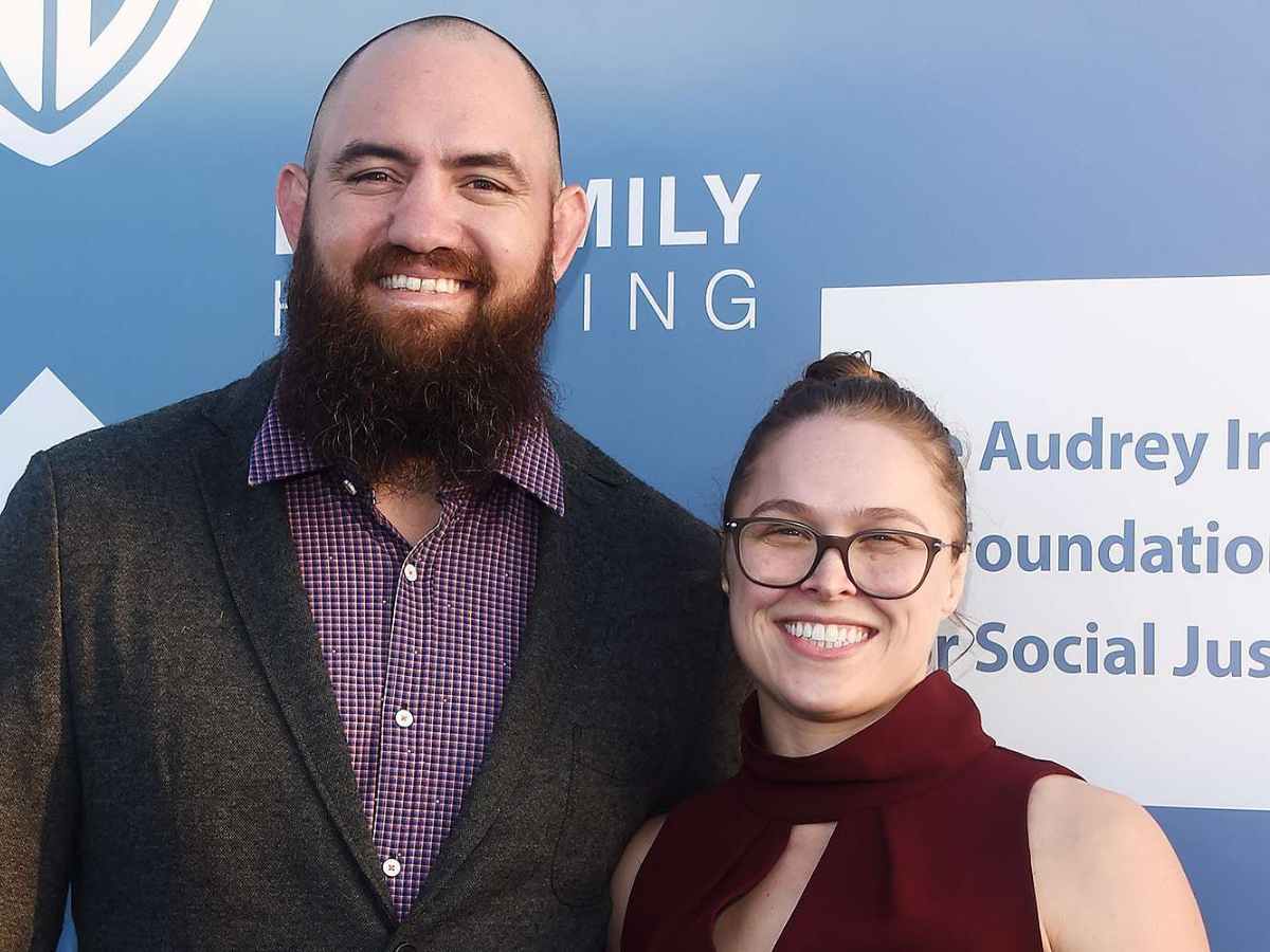 How many kids does Ronda Rousey have with Travis Browne? What are their names?