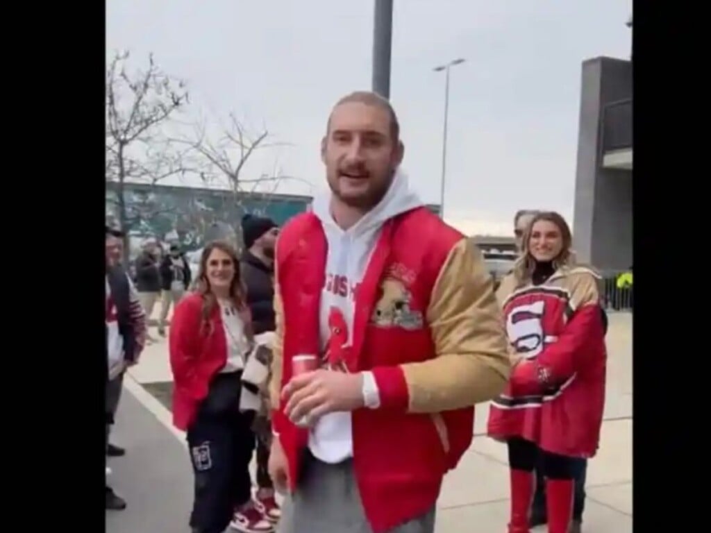 Joey Bosa getting into an altercation outside the stadium (Image via The Liberty Line)