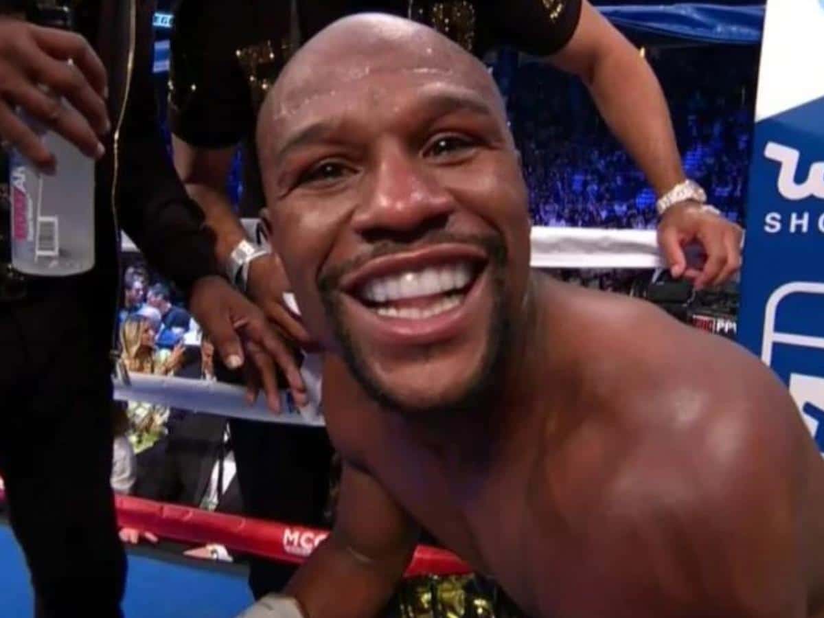 Step up in competition? Fans brutally troll 50-0 Floyd Mayweather for announcing fight against reality TV star