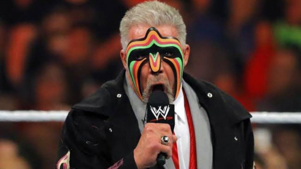 The Ultimate Warrior delivers a final promo before his death (Image Credits- Lehigh Valley Live)