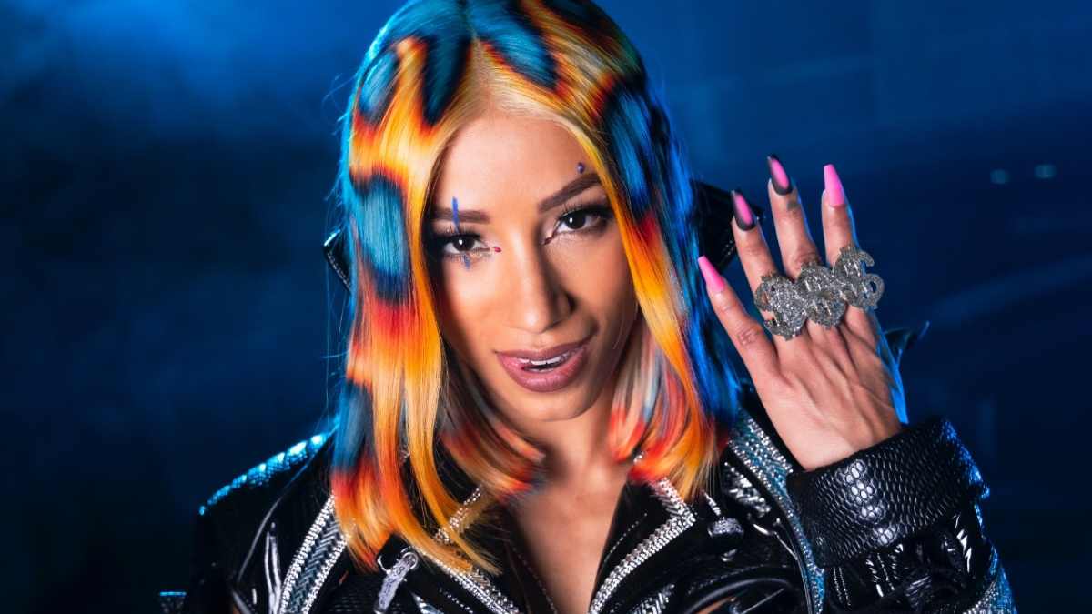 “The greatest mark,” Sasha Banks praises her best friend from WWE on her accomplishment