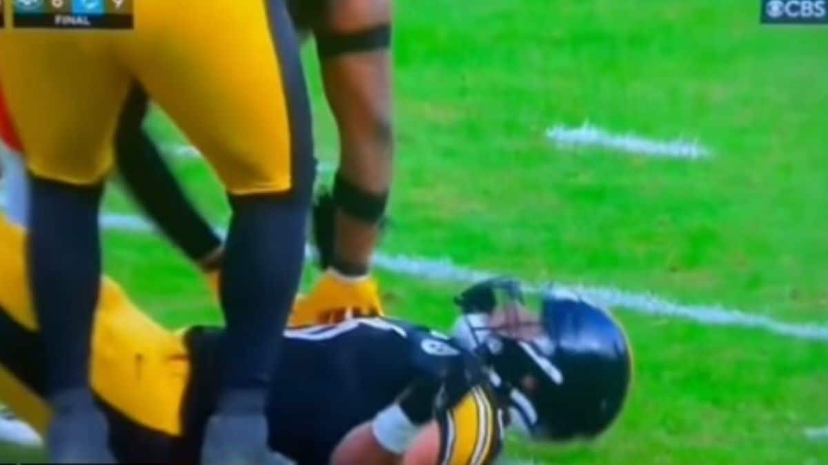 WATCH: “Completely classless” – NFL fans outraged by Pittsburgh Steelers’ CPR simulation a week after Damar Hamlin’s injury