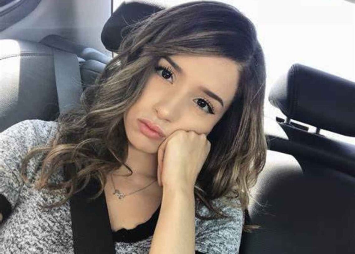 Pokimane cites the example of her own chubby cheeks in the past to