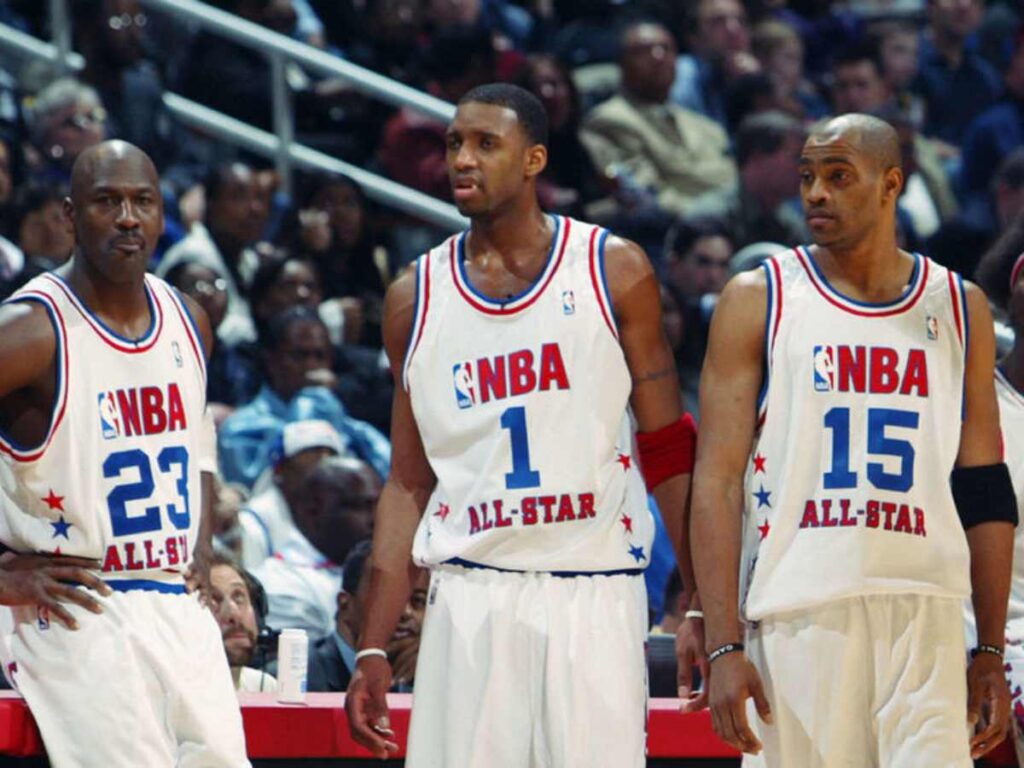 ThrowbackHoops on X: When Mariah Carey rocked the Michael Jordan jersey  dresses during the 2003 NBA All-Star Game 🔥  / X