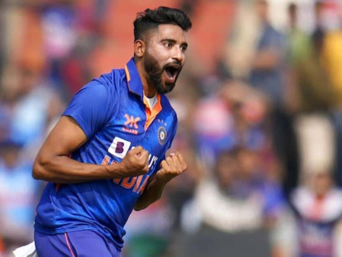 Mohammed Siraj climbs to the top of ICC ODI bowling ranking