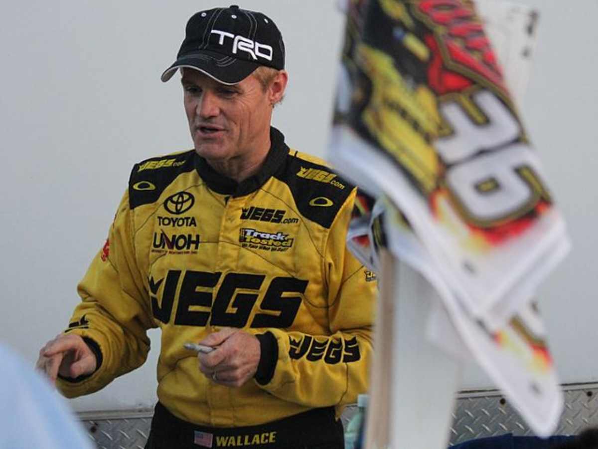 Kenny Wallace Net Worth, NASCAR Salary, Endorsements, Wife and more