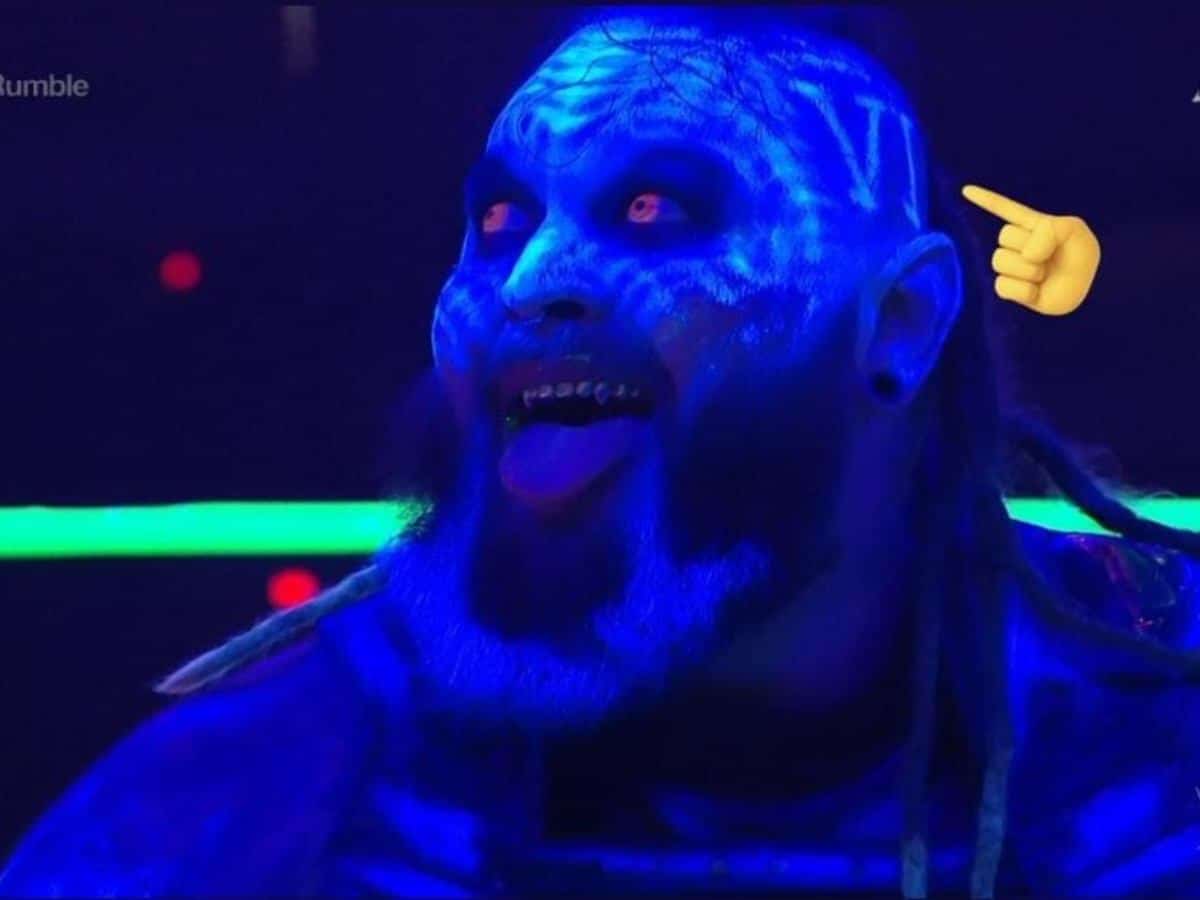 “That su*ked,” WWE Universe shows utter disappointment as Bray Wyatt defeats LA Knight at the Royal Rumble