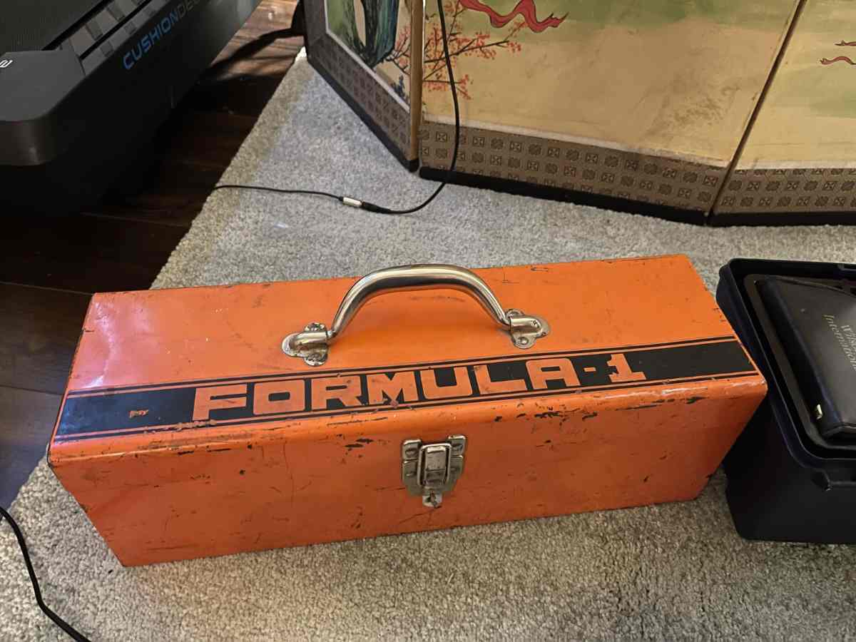 “My father has the same model” – Fans recall when Formula 1 partnered up to make special toolboxes