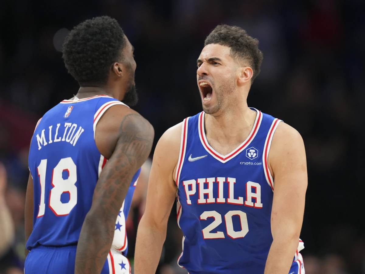 “Ben would’ve made that pass” – Fans troll frustrated Sixers teammates Shake Milton and Georges Niang for arguing over an embarrassing fumble