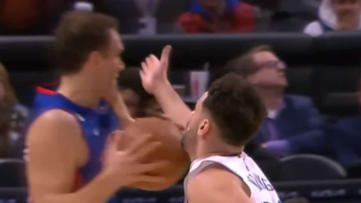 “Best Will Smith impersonation” – Fans react to Georges Niang smacking Bojan Bogdanovic straight in the head as the Sixers outshine Pistons