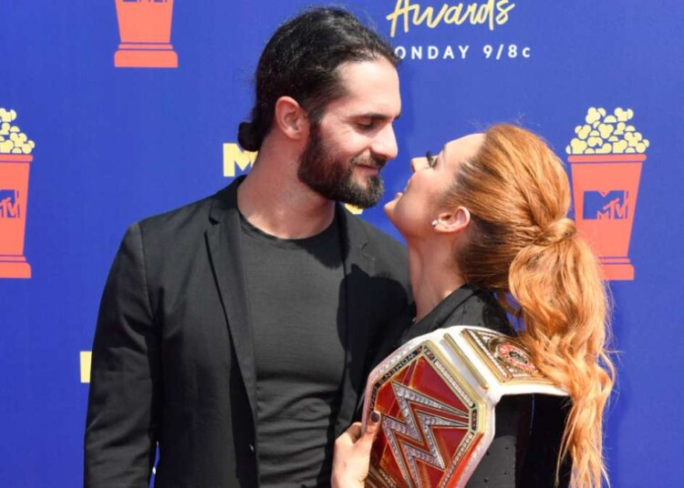 Watch Seth Rollins And Becky Lynch Engages In A Glittering Dance