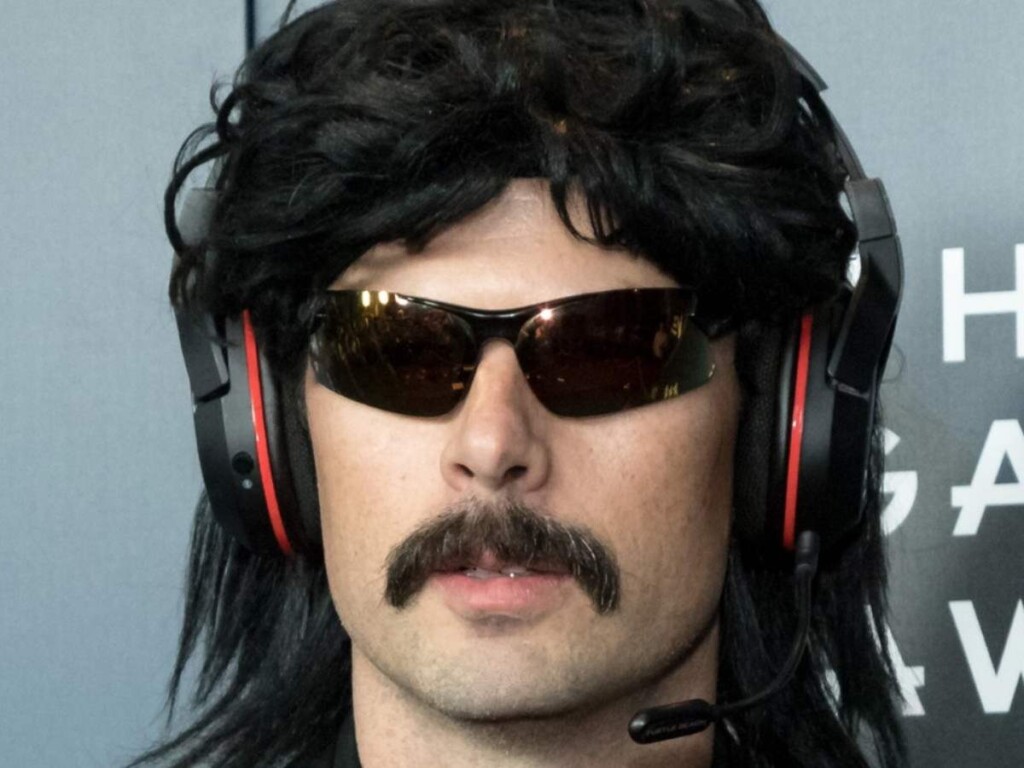 Dr DisRespect gives a week's deadline to fix Warzone 2 before he shifts to full-time Valorant streaming