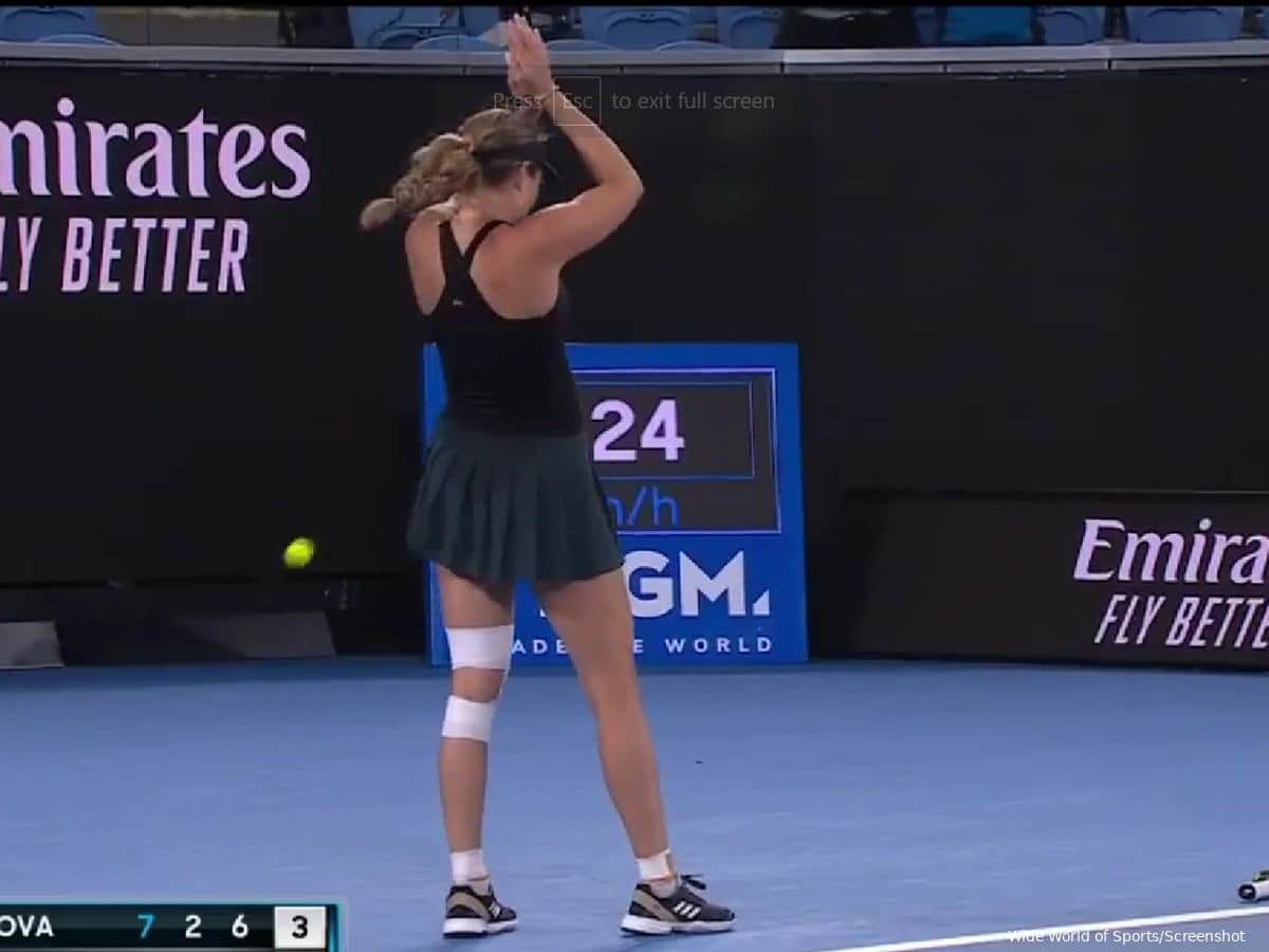 WATCH: Danielle Collins celebrates prematurely as she forgets new tiebreaker rules at the 2023 Australian Open