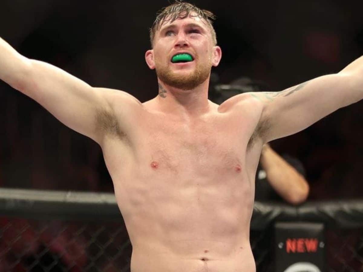 “First-degree murder on MMA Twitter” – Darren Till leaves fans in split after roasting woman over Twitter banter