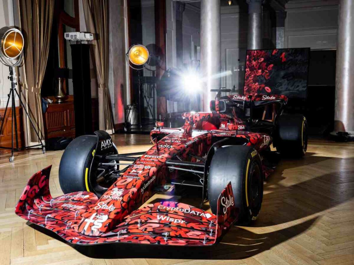 “Don’t rep a team that supports gambling” - Fans react as Alfa Romeo ...
