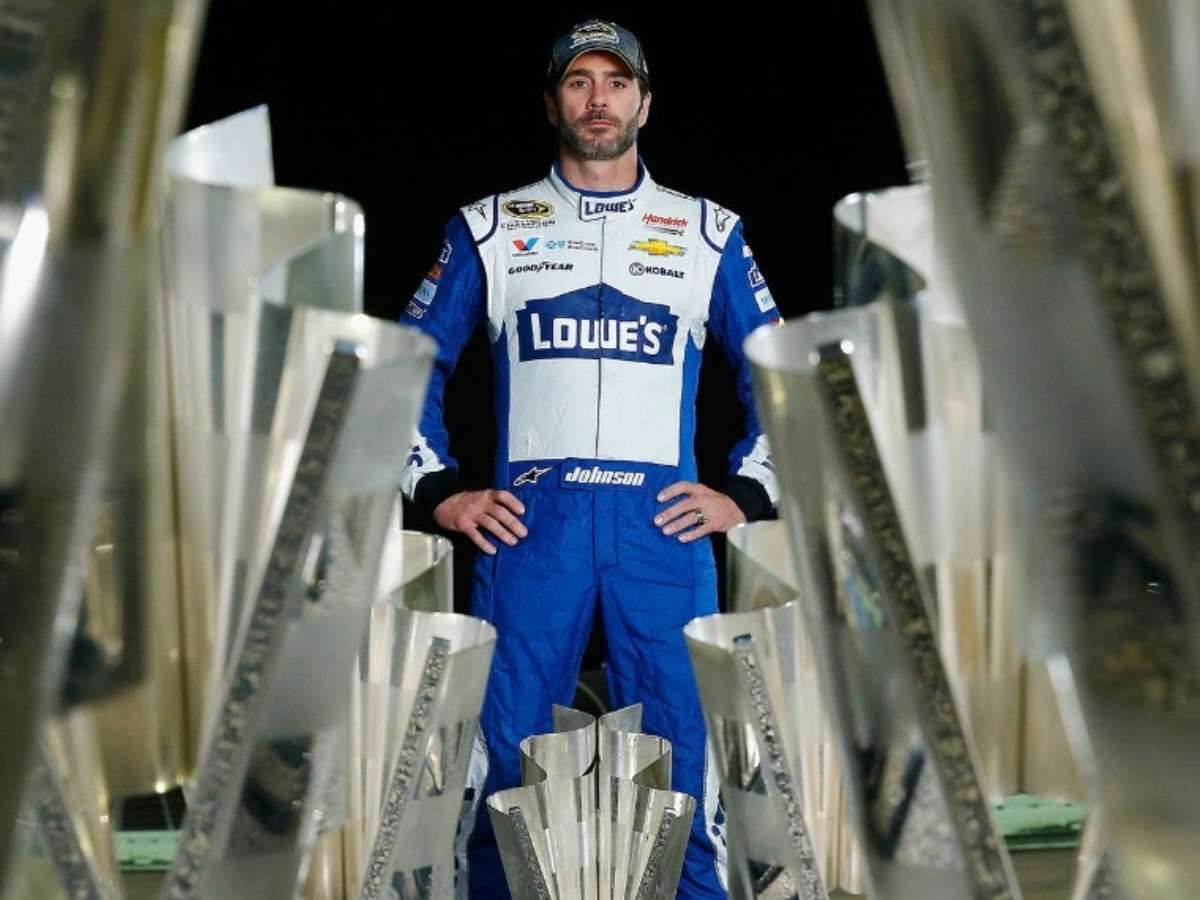 Fans demand NASCAR to ‘kick out’ four-panel members who denied Jimmie Johnson Hall of Fame history