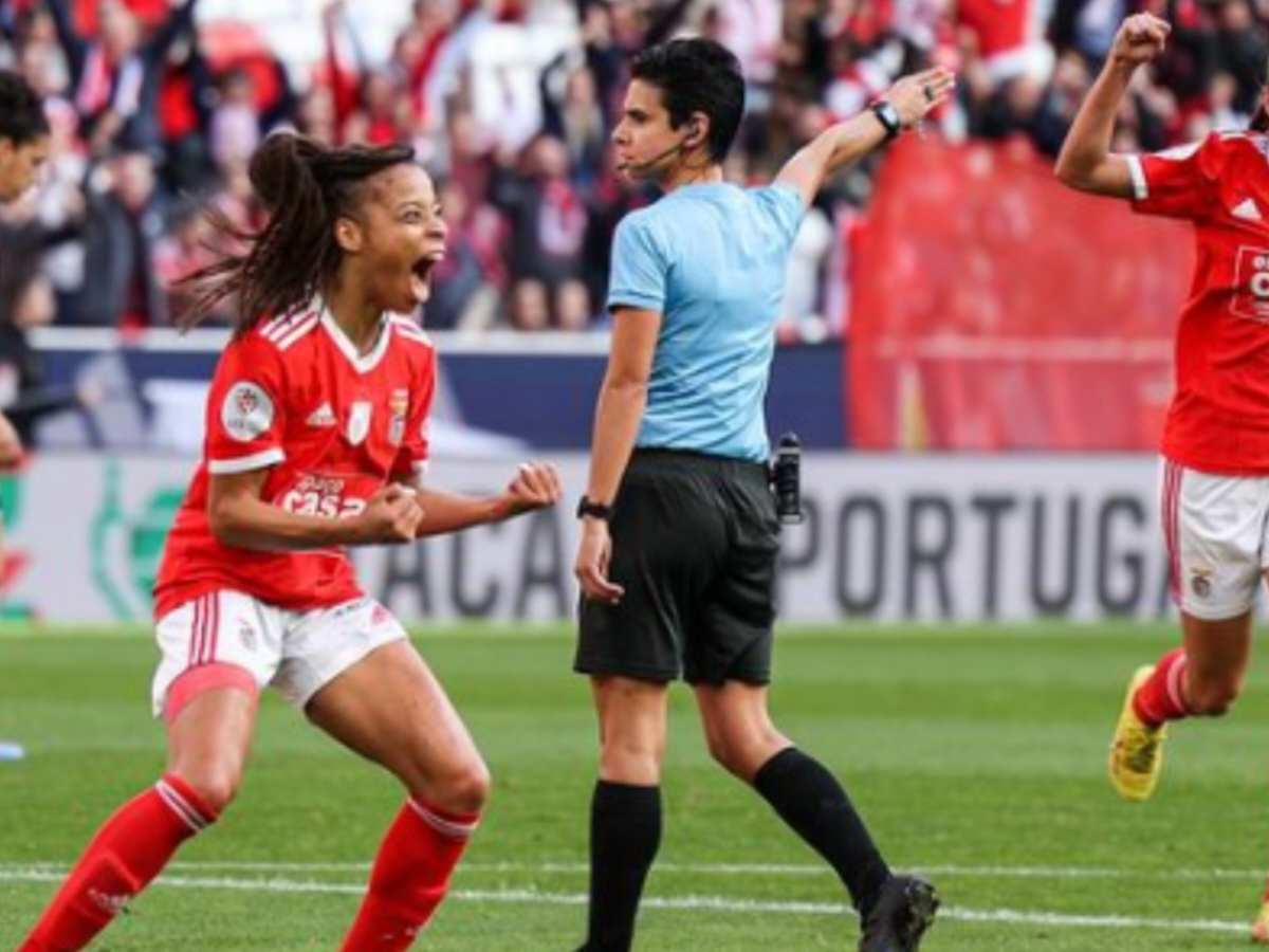 Portuguese referee makes history by dishing out the first ever ‘white card’