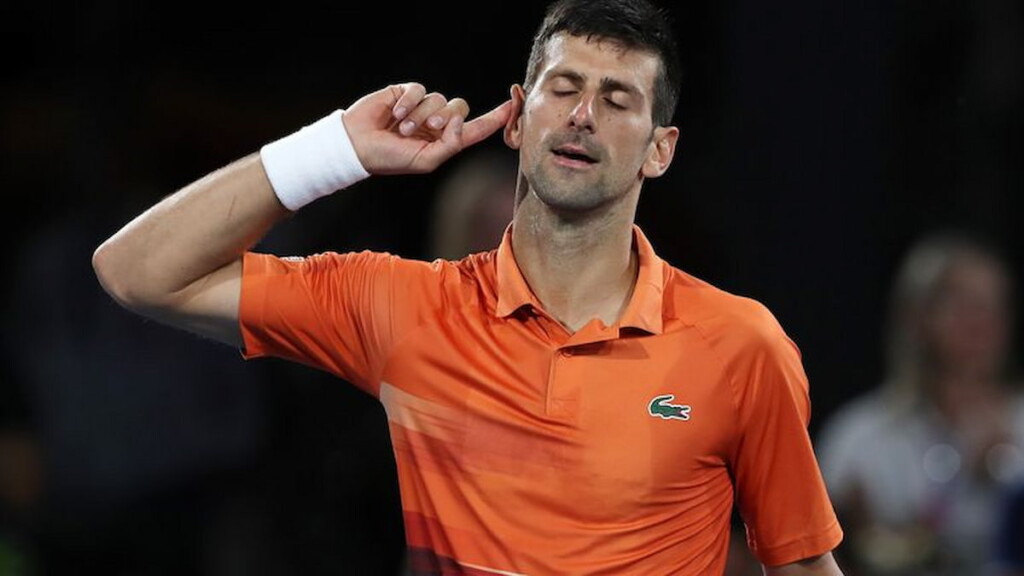 Novak Djokovic sends a 'strong' message to rivals after cruising into ...