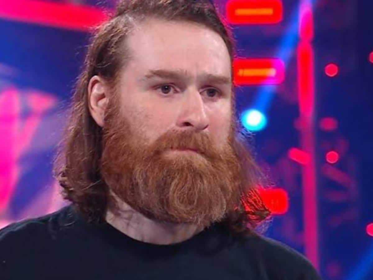 “I don’t even know,” Former WWE Champion doesn’t fathom Sami Zayn’s devotion to the Bloodline