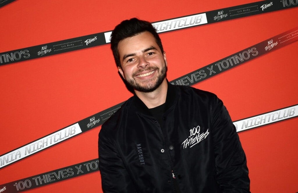 Fans React to the video shared by 100 Thieves Nadeshot on Twitter