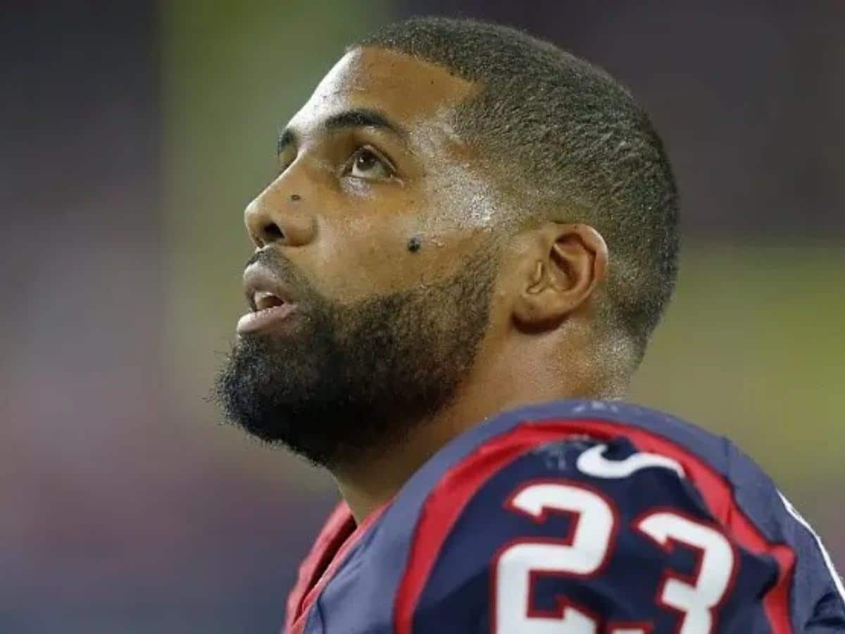 “This ain’t it”- Former NFL player Arian Foster gets BLASTED on Twitter over his preposterous claim that the NFL is scripted