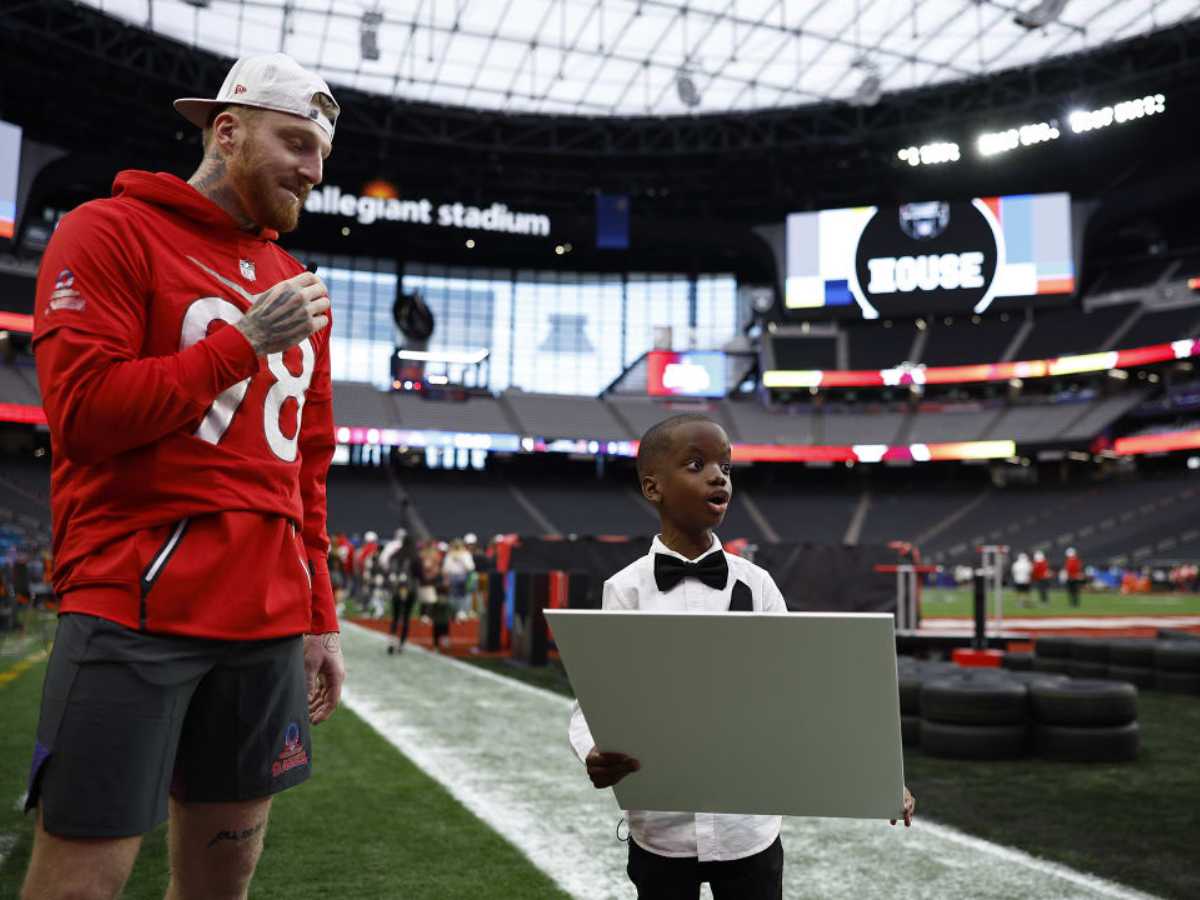 Who is Kid reporter Jeremiah, seen during the Pro Bowl 2023?