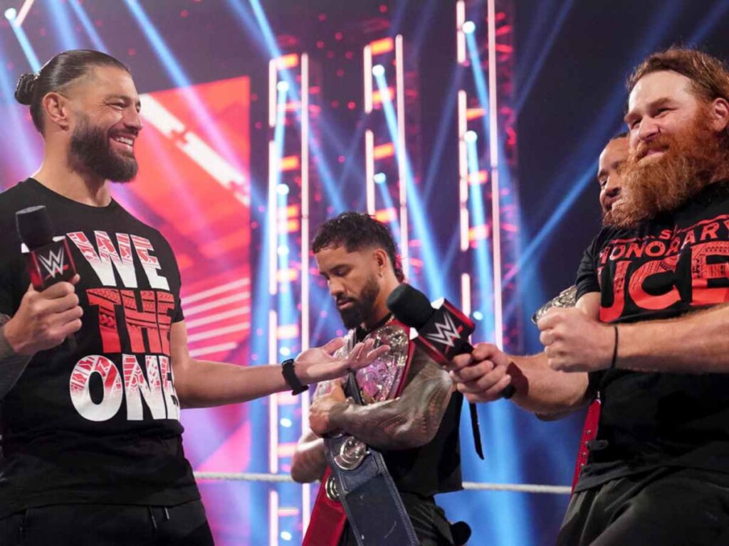 Roman Reigns and Sami Zayn will take the center stage at the Elimination Chamber in Montreal