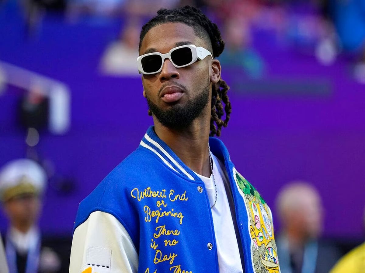 “I will learn from this” – Damar Hamlin apologizes for his BLASPHEMOUS Super Bowl jacket following the massive backlash