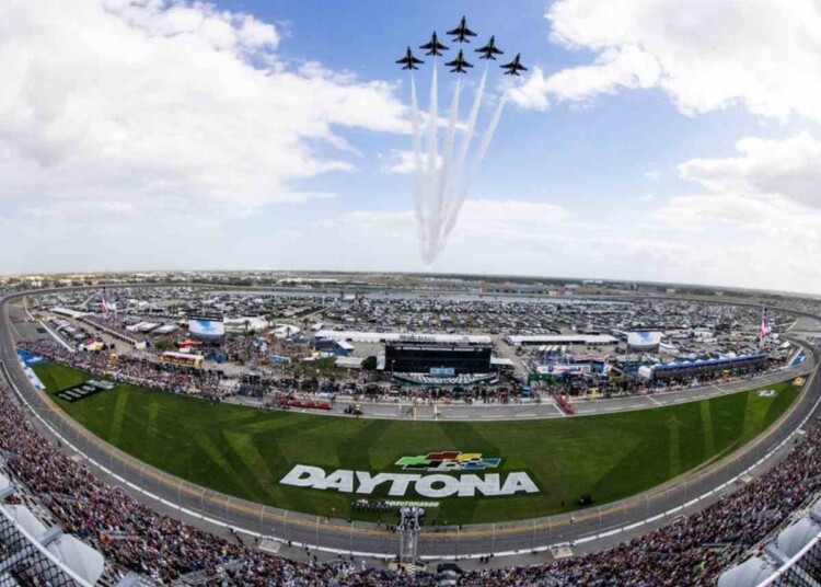 Nascar Fans Furious With Fox For Daytona 500 Coverage Over Commercials