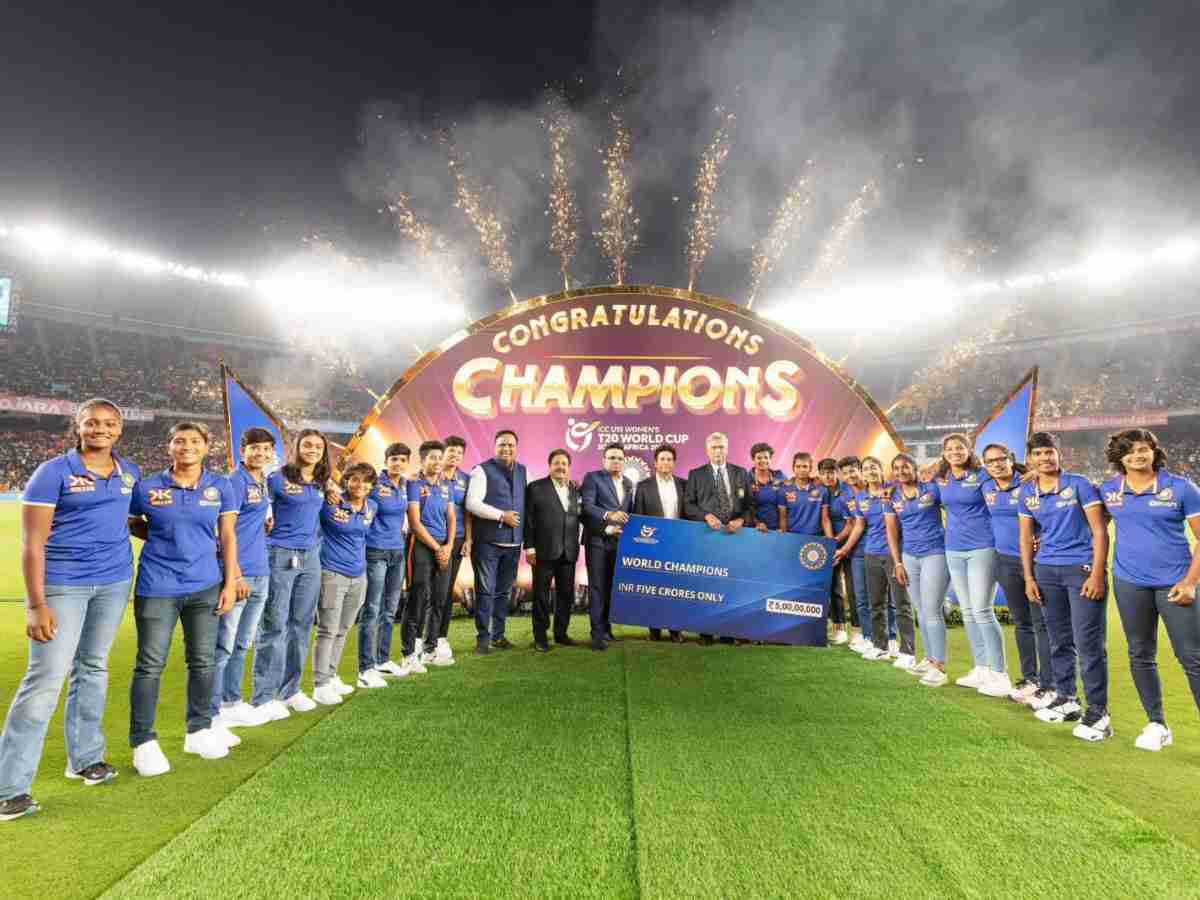 WATCH: Sachin Tendulkar honors World Cup-winning U-19 Women’s team with 5 crore check