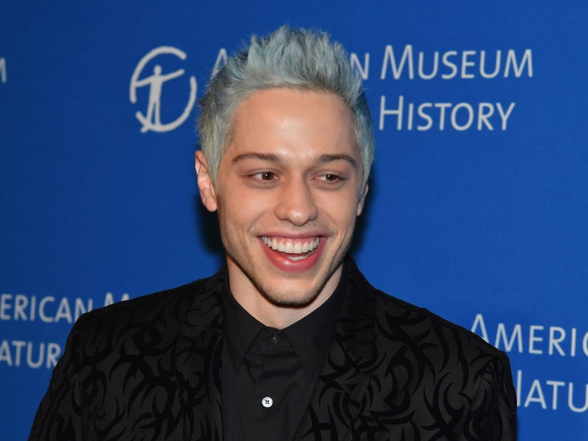 “He causes cancer” – Social Media launches a SCATHING attack on Pete Davidson after the comedian was invited to the Pro Bowl