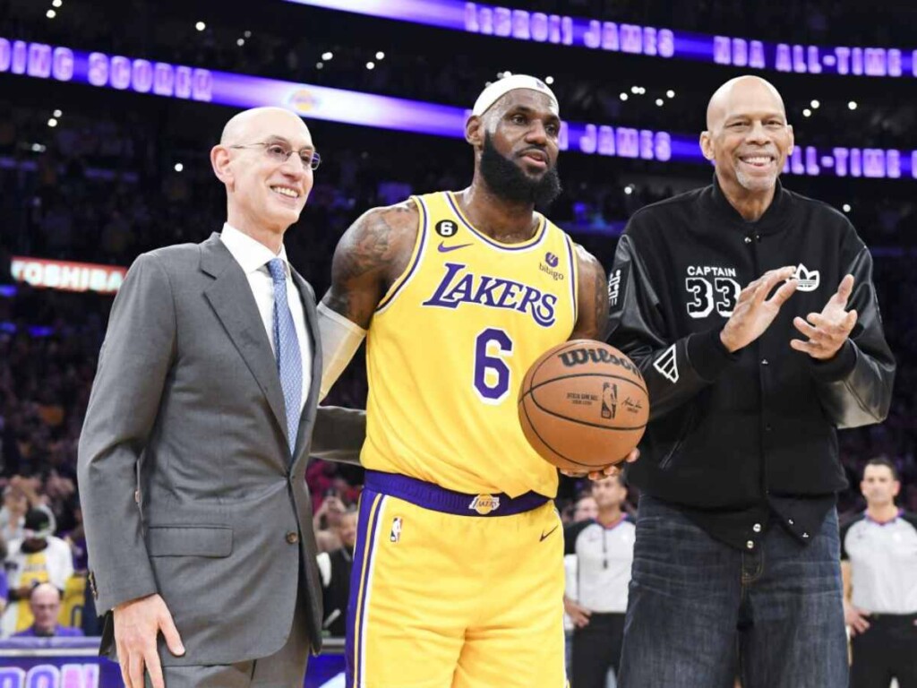 Adam Silver, LeBron James, and Kareem Abdul-Jabbar (Image via Los Angeles Times)