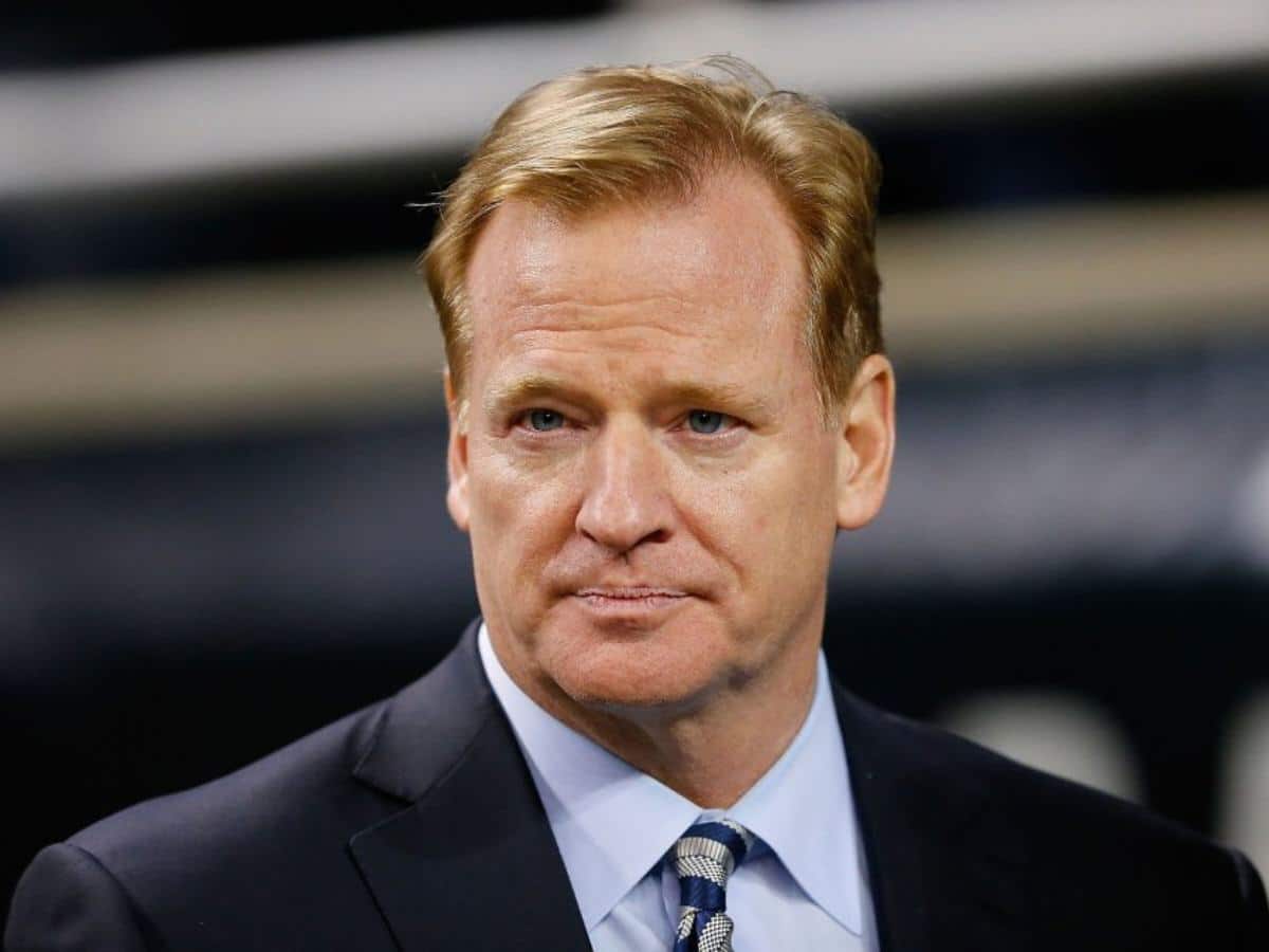 “Officials do an extraordinary job,” NFL commissioner Roger Goodell makes a surprising statement on referees’ quality in the league amidst recent outburst