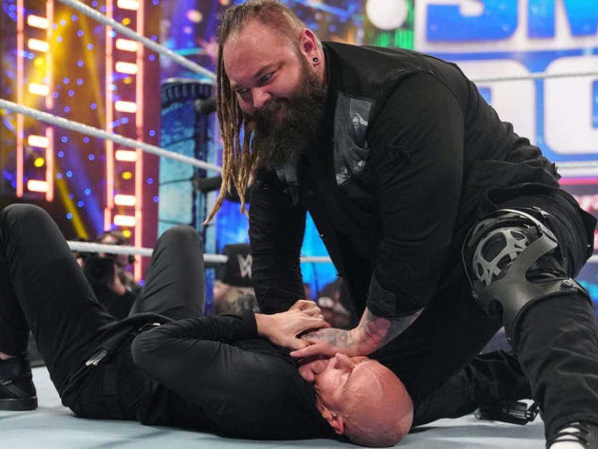 Bray Wyatt competes in a no-disqualification dark match after SmackDown went off the air