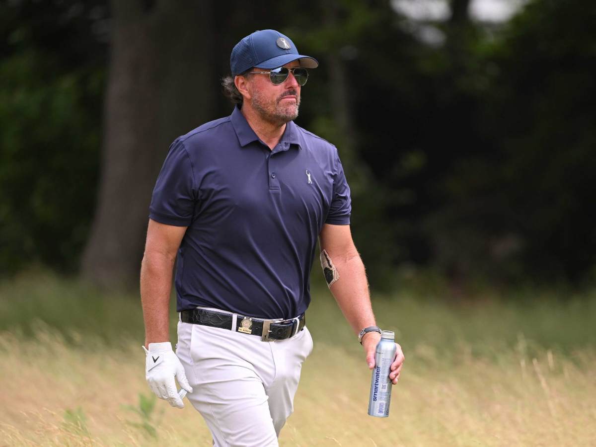 “Why should I support your team?”- Phil Mickelson is baffled by the question of one little girl on his team in LIV Golf