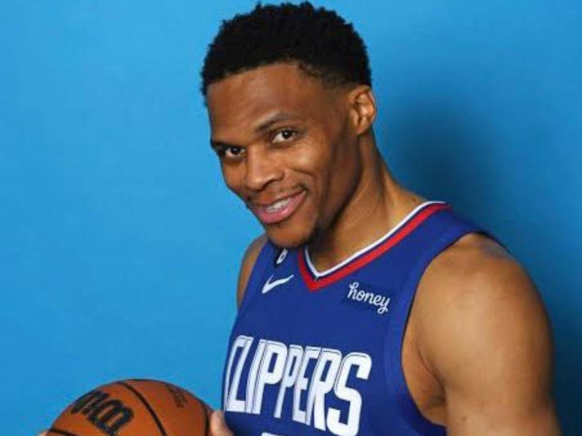 Is Russell Westbrook making his debut for the Clippers against the Kings today?