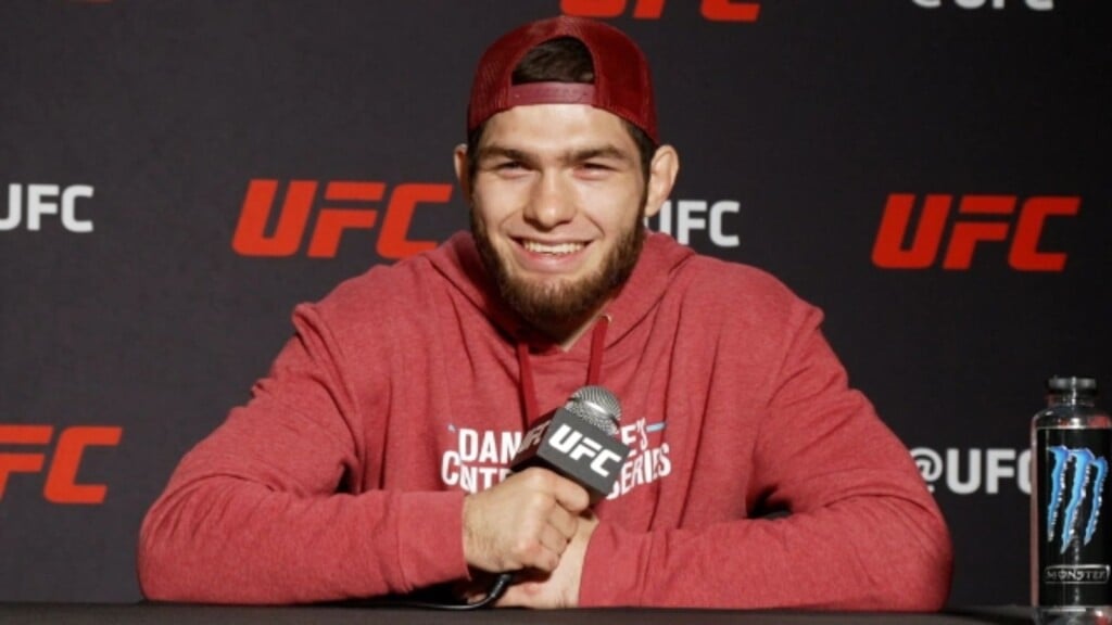 <strong>WATCH: Dana White stunned as 'Tajik Eagle' Nurullo Aliev packs an entire stadium on UFC debut</strong> 1 Nurullo Aliev (Image Courtesy: MMA Junkie)