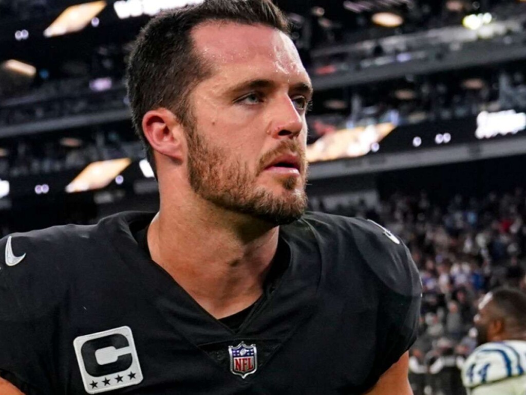 Derek Carr 