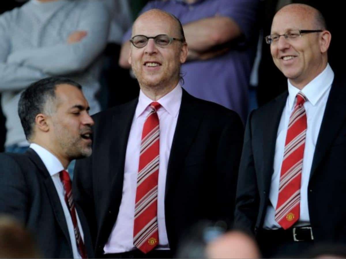 What is the estimated amount of money the Glazers will make if they succeed in selling Manchester United?