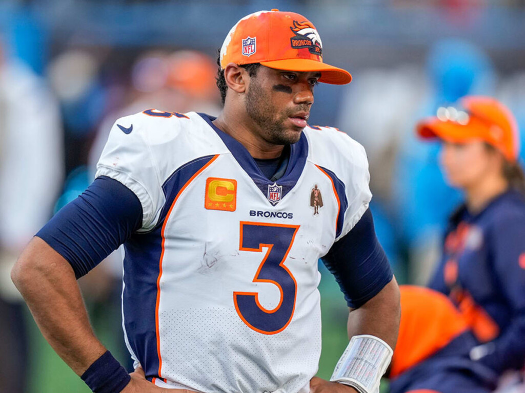 Russell Wilson Ben DiNucci Broncos 