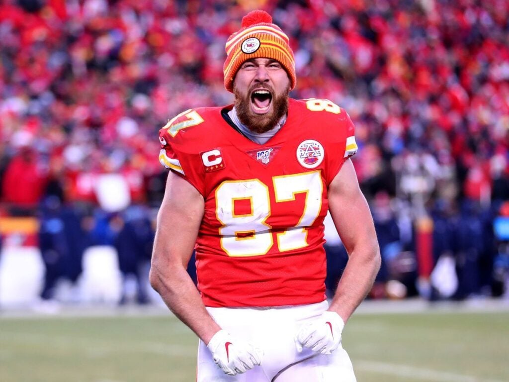 WATCH Chiefs TE Travis Kelce engages in a HEATED fight with teammate